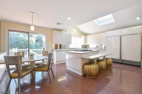 186 Eileen Dr, Cedar Grove, NJ 07009 photo 9