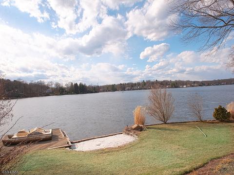278 Pines Lake Dr, Wayne, NJ 07470 photo 14