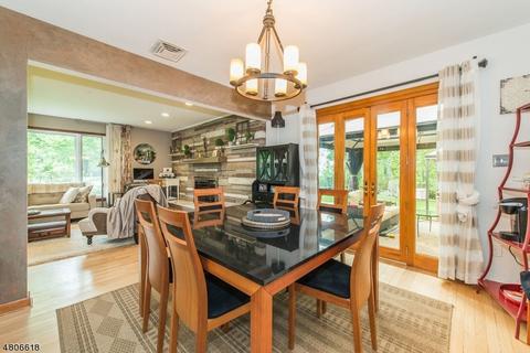 4 Robert Rd, Towaco, NJ 07082 photo 8