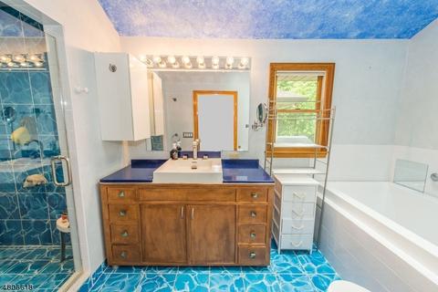 4 Robert Rd, Towaco, NJ 07082 photo 15