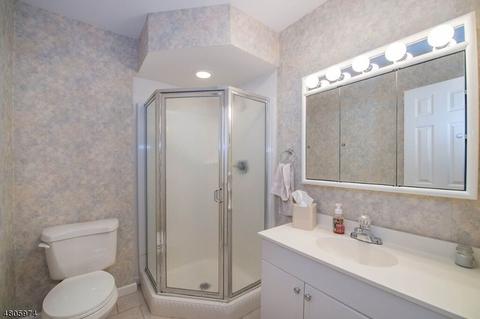 101 Riverside Dr, Florham Park, NJ 07932 photo 20