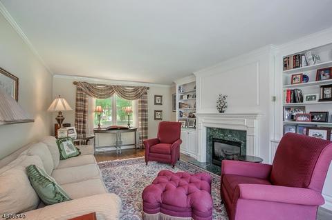 7 Ash Ln, Randolph, NJ 07869 photo 4