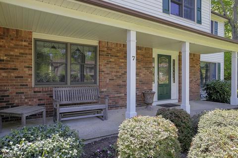 7 Ash Ln, Randolph, NJ 07869 photo 2
