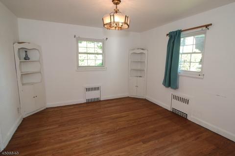 96 Wayne Ave, River Edge, NJ 07661 photo 12