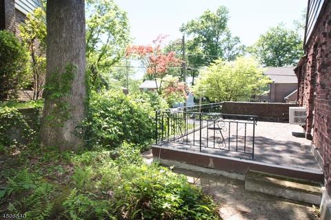 96 Wayne Ave, River Edge, NJ 07661 photo 4