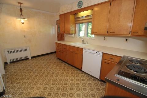 96 Wayne Ave, River Edge, NJ 07661 photo 20
