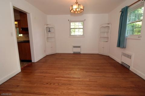 96 Wayne Ave, River Edge, NJ 07661 photo 10
