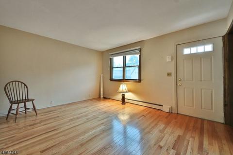65 8th Ave, Hawthorne, NJ 07506 photo 5