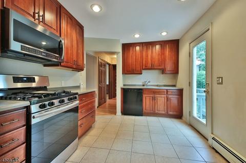 65 8th Ave, Hawthorne, NJ 07506 photo 8