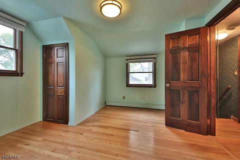 65 8th Ave, Hawthorne, NJ 07506 photo 14