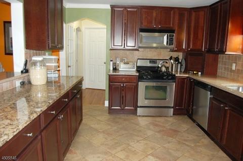 354 Bloomfield Ave, Nutley, NJ 07110 photo 9