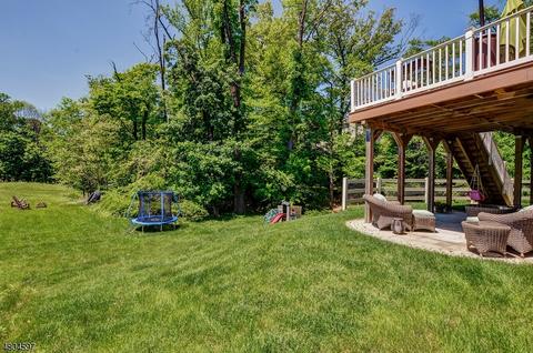 48 Haggerty Dr, West Orange, NJ 07052 photo 22