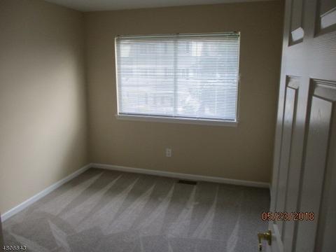 55 Cheswich Ct, Bedminster, NJ 07921 photo 6
