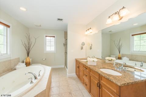 4 Ginamarie Ct, Wayne, NJ 07470 photo 20