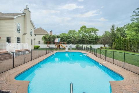 4 Ginamarie Ct, Wayne, NJ 07470 photo 15