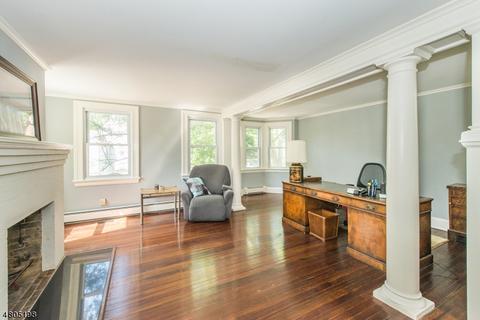 7 Reeve Cir, Millburn, NJ 07041 photo 4