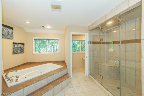 7 Reeve Cir, Millburn, NJ 07041 photo 14