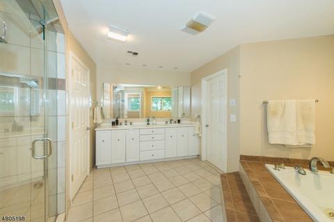 7 Reeve Cir, Millburn, NJ 07041 photo 13