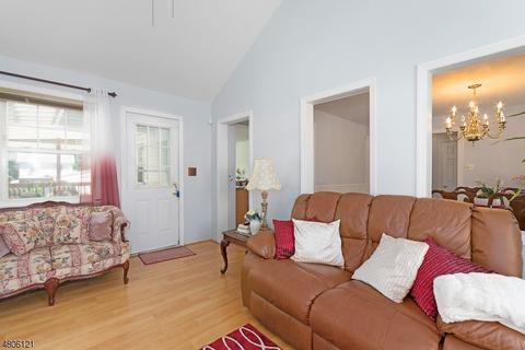 1226 Oak Pl, Union, NJ 07083 photo 11