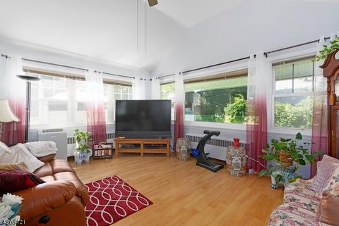 1226 Oak Pl, Union, NJ 07083 photo 10