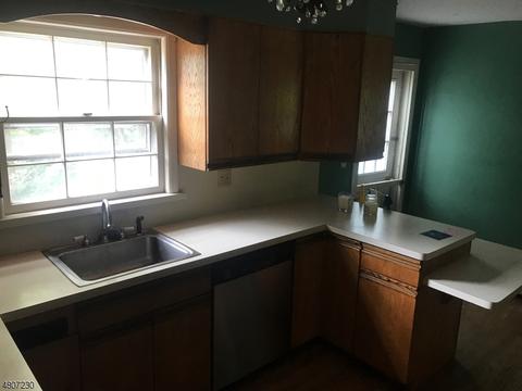734 Hemlock Dr, Oradell, NJ 07649 photo 6
