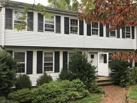 734 Hemlock Dr, Oradell, NJ 07649 photo 1