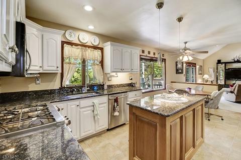12 North Rd, Warren, NJ 07059 photo 2