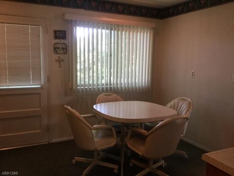 41 Normandy Dr, Wayne, NJ 07470 photo 19