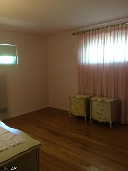 41 Normandy Dr, Wayne, NJ 07470 photo 7
