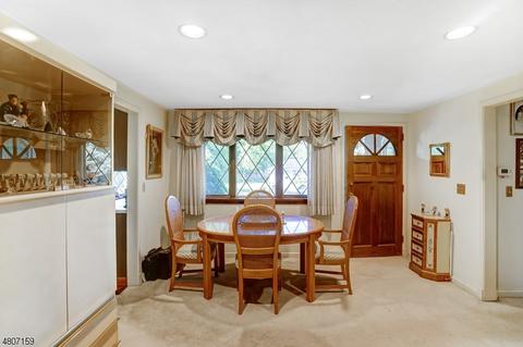 31 Midvale Dr, Springfield, NJ 07081 photo 9