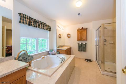 55 Saunders Ln, Hackettstown, NJ 07840 photo 19