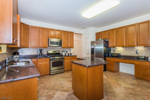 55 Saunders Ln, Hackettstown, NJ 07840 photo 6