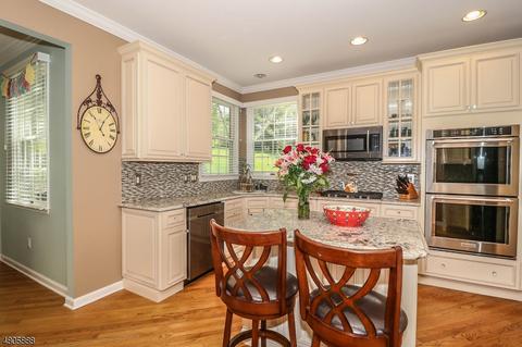 5 Barton Way, Basking Ridge, NJ 07920 photo 7