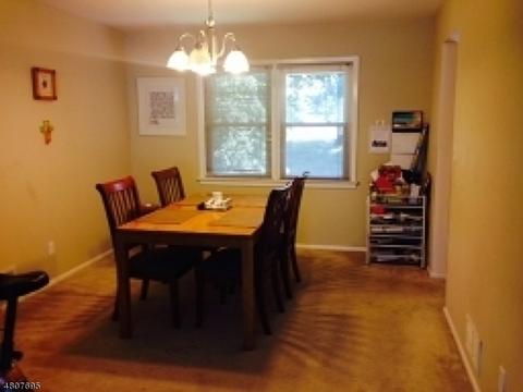 69 Mandon Dr, Wayne, NJ 07470 photo 4
