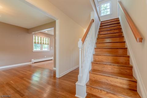 4 Van Dyke Pl, Summit, NJ 07901 photo 2