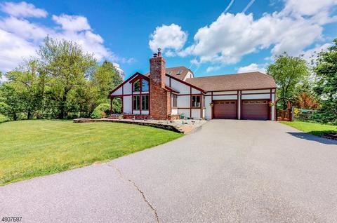 35 Shields Ave, Flemington, NJ 08822 photo 2
