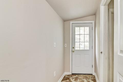20 Force Pl, Parsippany-troy Hills Twp., NJ 07878 photo 16