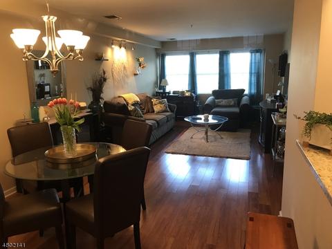 131 Clinton Pl #308, Hackensack, NJ 07601 photo 4
