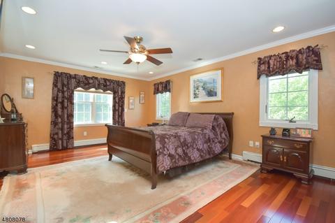 13 Jerome Pl, Wayne, NJ 07470 photo 17