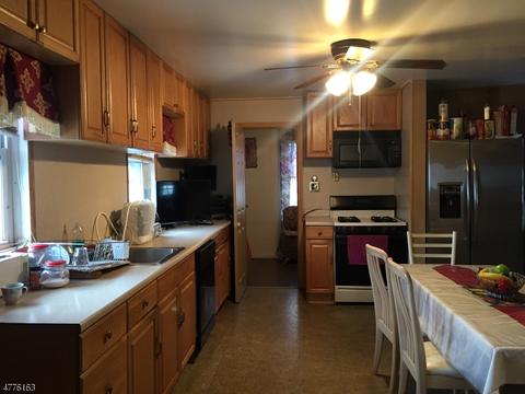 14 Chatham Pl, North Plainfield, NJ 07060 photo 5