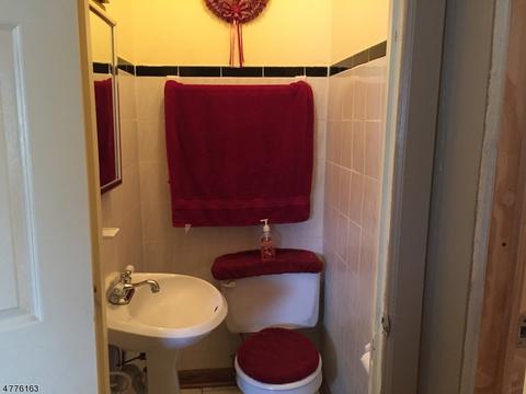 14 Chatham Pl, North Plainfield, NJ 07060 photo 13