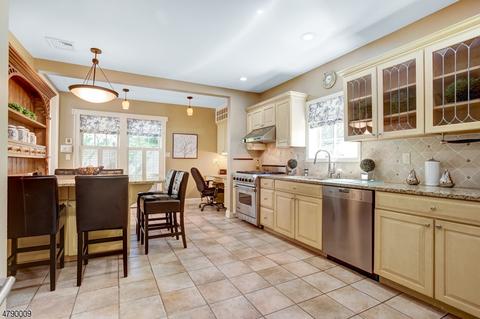 56 Mountainview Rd, Millburn, NJ 07041 photo 8