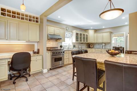 56 Mountainview Rd, Millburn, NJ 07041 photo 10