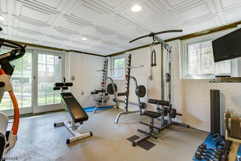 22 Mountainview Rd, Millburn, NJ 07041 photo 21