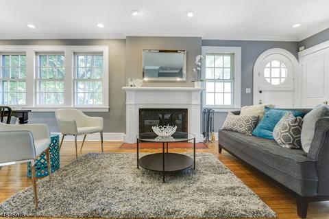 22 Mountainview Rd, Millburn, NJ 07041 photo 2