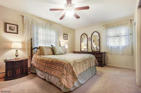 116 Fieldstone Pl, Wayne, NJ 07470 photo 14