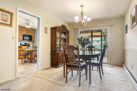 116 Fieldstone Pl, Wayne, NJ 07470 photo 6