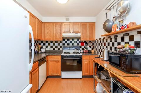 149 Williamson Ave, Hillside, NJ 07205 photo 6