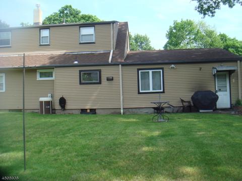 168 Lawrence Dr, Paramus, NJ 07652 photo 2