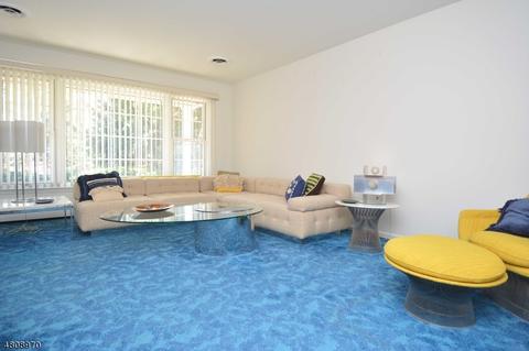 5 Ranch Rd, Upper Saddle River, NJ 07458 photo 4
